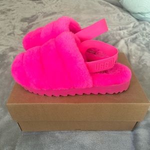Pink Super Fluff Uggs